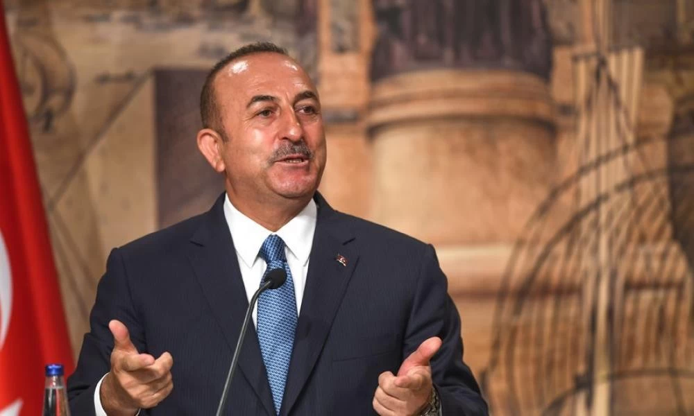 Τσαβούσογλου: Δεν θα υποχωρήσουμε στο θέμα των ρωσικών S-400 παρά τις κυρώσεις